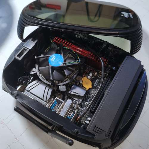 ASRock Mini-ITX 電腦主機
