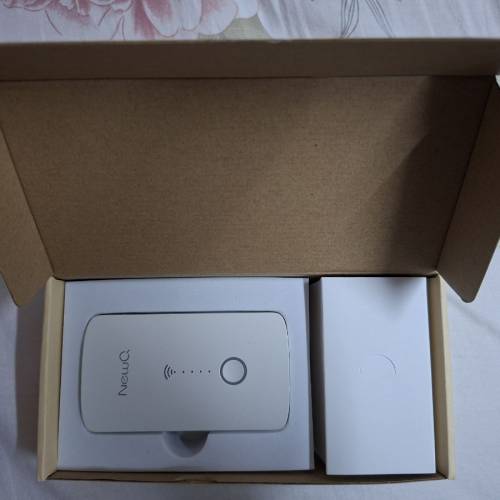 NewQ B2 無線移動硬盤網絡分享器
