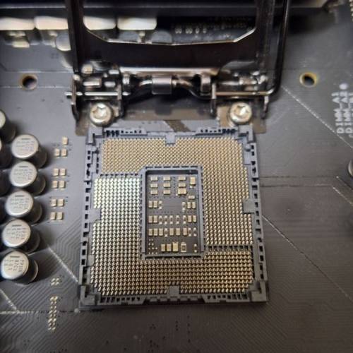 ASUS ROG MAXIMUS XI HERO WIFI Z390
