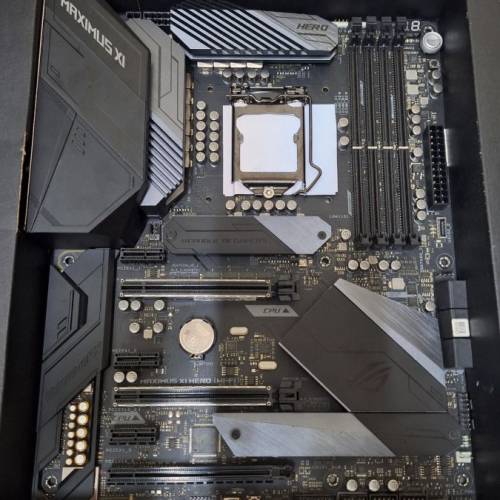 ASUS ROG MAXIMUS XI HERO WIFI Z390