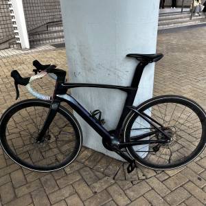 碳纖維公路單車Twitter龍捲風