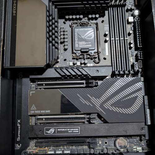 RMA全新i9 13900k+ 過保ROG Z790 HERO