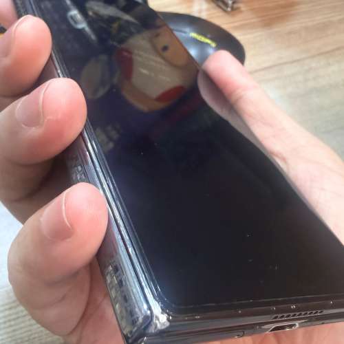 榮耀magic V2 至尊版 國行 16+1tb  升級換機 殘機 但功能良好 平價處理