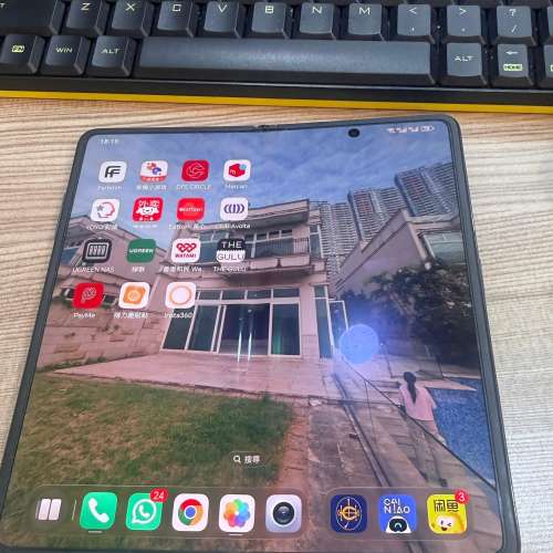 榮耀magic V2 至尊版 國行 16+1tb  升級換機 殘機 但功能良好 平價處理