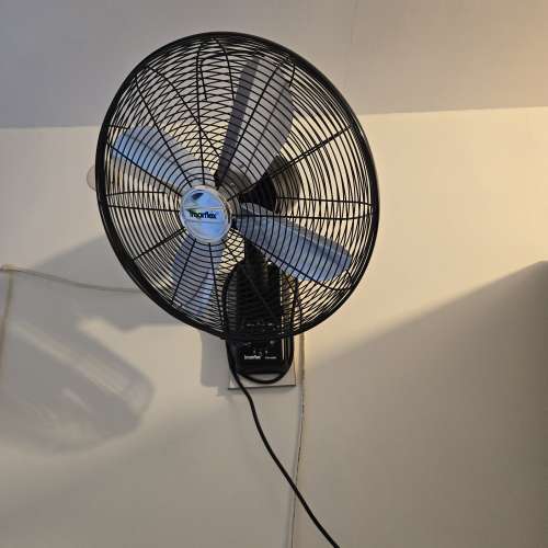 清屋。多款電器傢俱。4月11日前必走