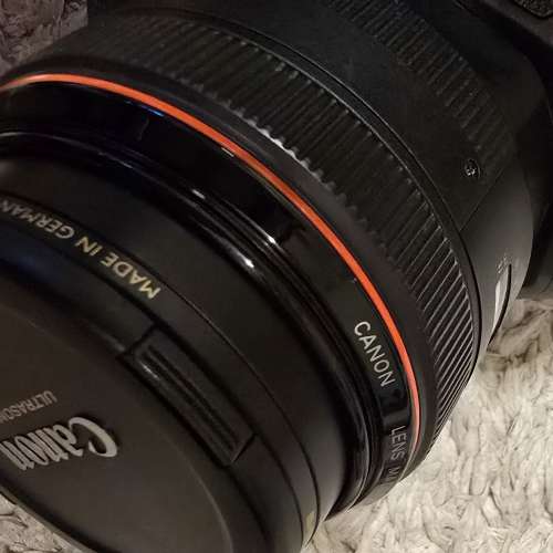 canon 50mm 1.0