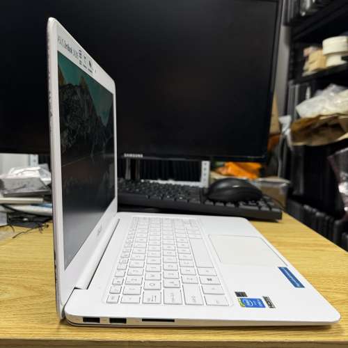 [🔋全新電池] ASUS Zenbook UX305FA (Core M / 13.3" 全高清 / Win 11 / 永久Offic...