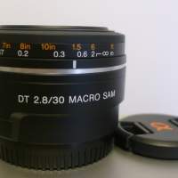 Sony DT 30mm f2.8