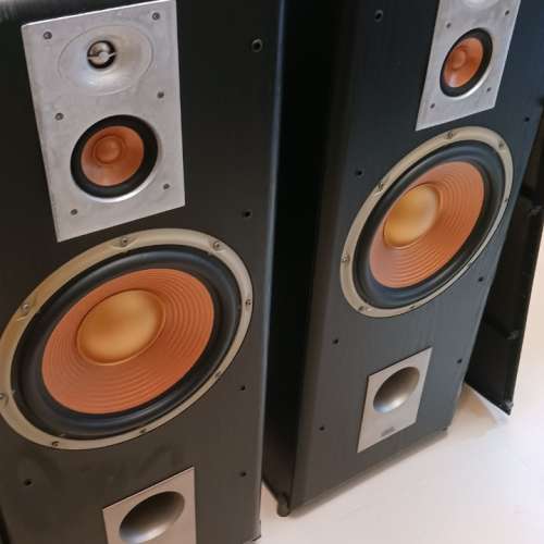 JBL S312