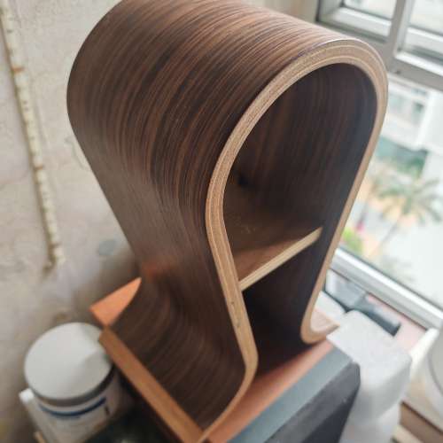 耳機架 （AKG K812 跟機配件）成色如圖