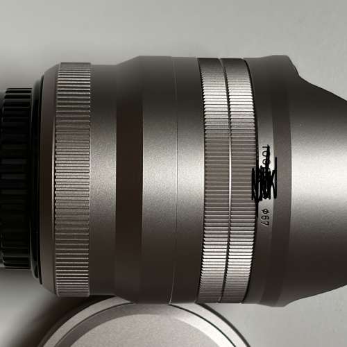 Pentax DFA 21mm f2.4 silver limited