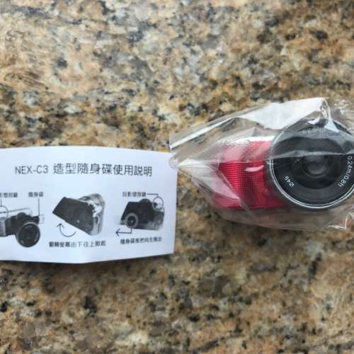 台灣 限量版 Sony NEX -C3  2GB USB Flash Drive 相機模型手指 鏡頭位置發光