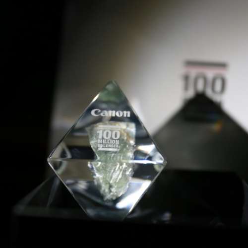 Canon 100 million 螢石結晶 紙鎮 model Limited 紀念品 產量少有收藏價值