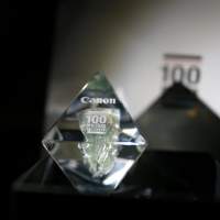 Canon 100 million 螢石結晶 紙鎮 model Limited 紀念品 產量少有收藏價值