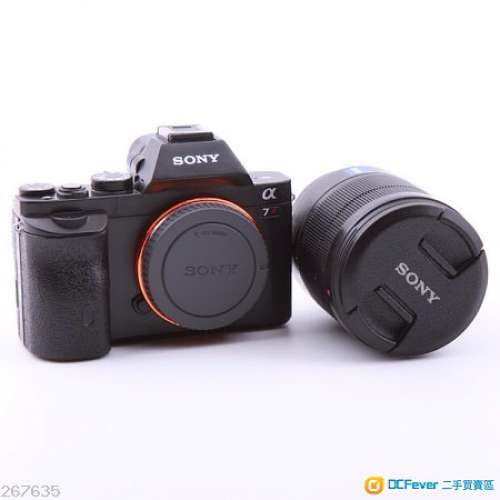 100﹪原裝正版 罕有 紀念 限量版 Sony &alpha;7R 16GB USB Flash Drive 相機模型手指 鏡...