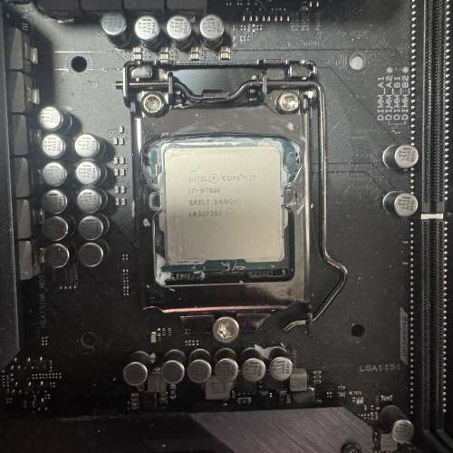 i7-9700k + Maximus xi Hero