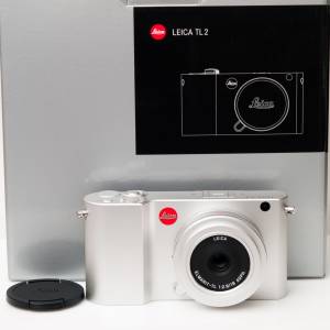 Leica TL2 silver + 18mm lens