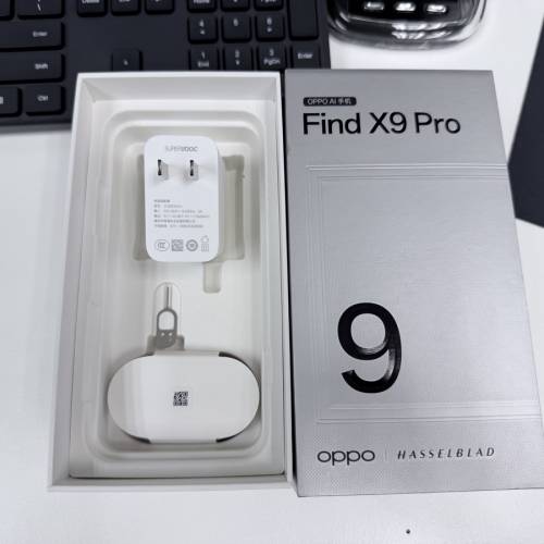 出售OPPO X9 Pro 快速充電器