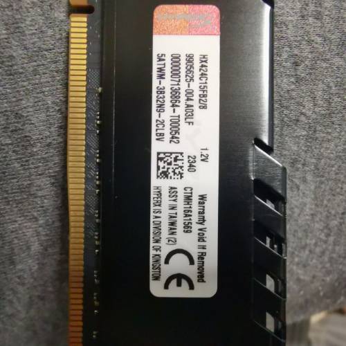 KINGSTON 8G 2400 DDR4 臺式機 RAM 內存記憶體