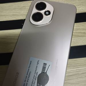 Honor 400 5g(6000mah,184g,2億像素）