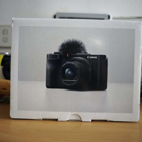 Canon Power Shot V1