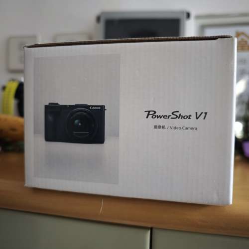 Canon Power Shot V1