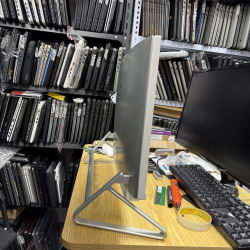 [2022．一體機] Dell Inspiron 5490 AIO (可當Mon用 / 10代4核 i5 / WiFi / 23.8"全...