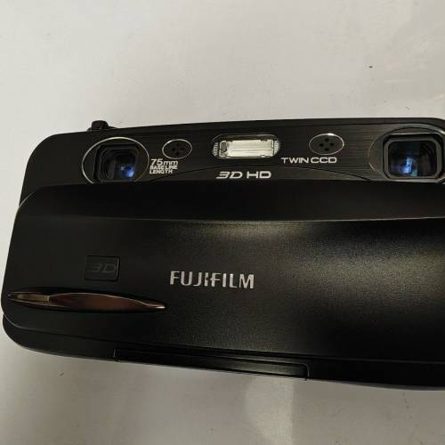 Fujifilm 3D CCD camera W3