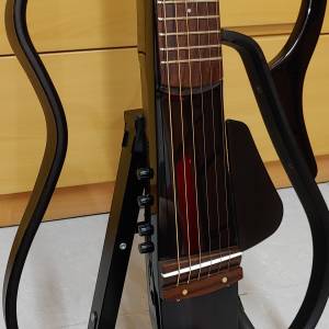 Yamaha Silent Guitar SLG-110S (靜音結他) + Joyo JA-05G Mini-AMP (迷你擴音器)