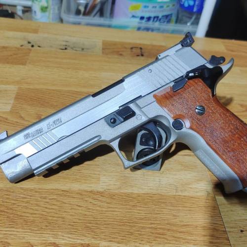 Cybergun P226 X Five Silver Co2+