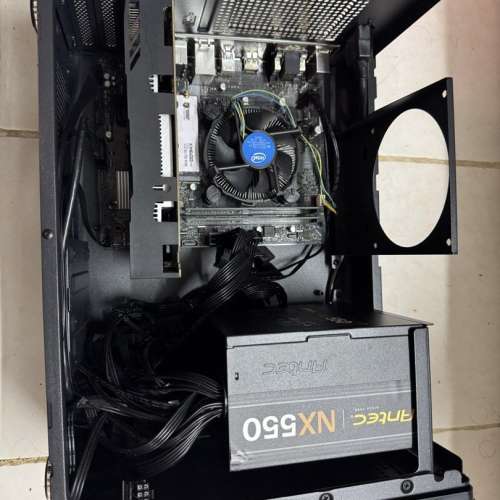 電腦主機 i3 9100f / ASUS H310M-E R2.0 / Adata 8G*2 16G DDR4 RAM / 512G SSD / ...