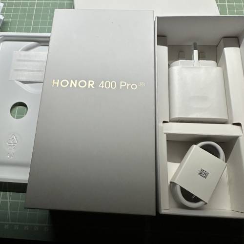 Honor 400 Pro 12+512 銀色 香港行貨