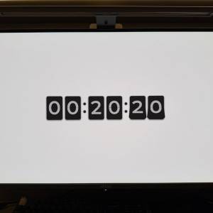 MSI 4K 240Hz MPG321URX QD-OLED 顯示器