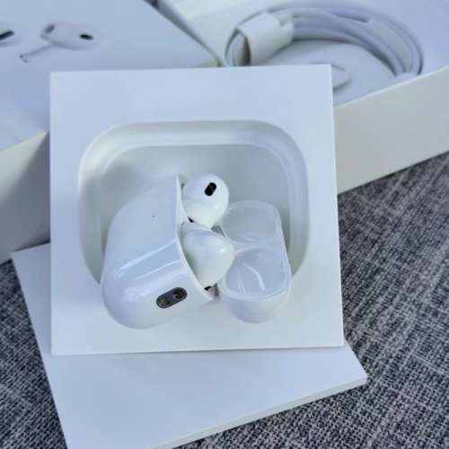 出售AirPods pro2usb-c