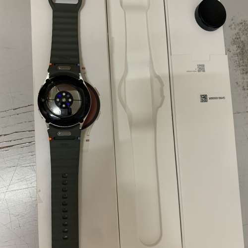99%New Samsung Galaxy Watch 7 40mm Bluetooth L300 Cream 轉錶帶