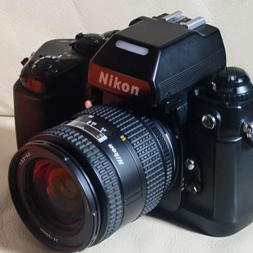 Nikon F4 + AF 24-50