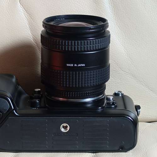 Nikon F4 + AF 24-50