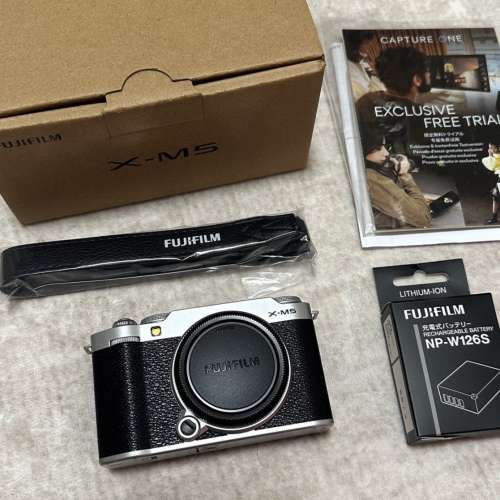 Fujifilm X-M5 Camera Body 保養至 8/30/2026