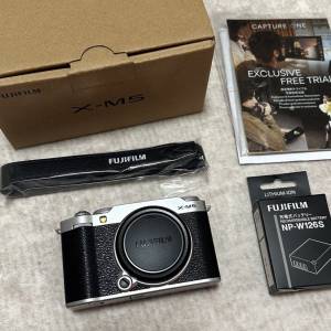 Fujifilm X-M5 Camera Body 保養至 8/30/2026