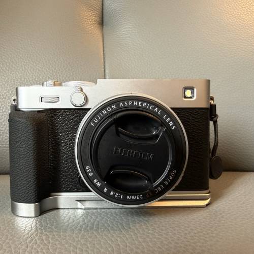 超極新淨Fujifilm X-E5 行貨銀色相機，連XF23mm F2.8 WR套裝 (行貨)