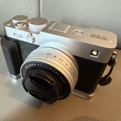超極新淨Fujifilm X-E5 行貨銀色相機，連XF23mm F2.8 WR套裝 (行貨)