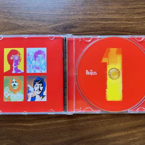 The Beatles 1 專輯