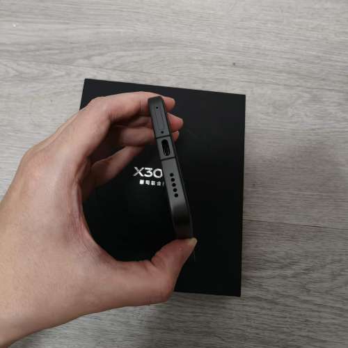 99%新 Vivo X300 16+256Gb【有盒full set】