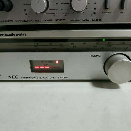 NEC T320me 小型手調收音機