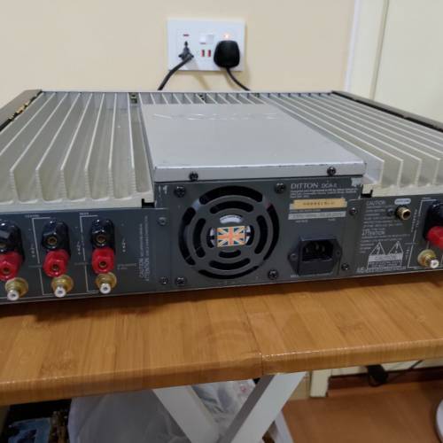 英國Ditton DCA-5 5 Channel Power Amplifier 五聲道後級