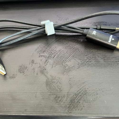 【準全新】ULT-unite Type-C 轉 HDMI 4K 轉接線 (連接擴展屏/邊用邊充)