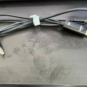 【準全新】ULT-unite Type-C 轉 HDMI 4K 轉接線 (連接擴展屏/邊用邊充)