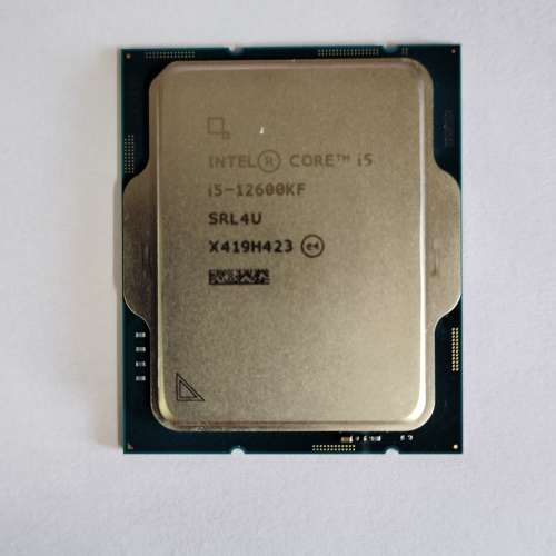 Intel i5 12600KF  gen 12 cpu［壞件］疑因最右表面電容脫落而無法著機（淘寶購買，...