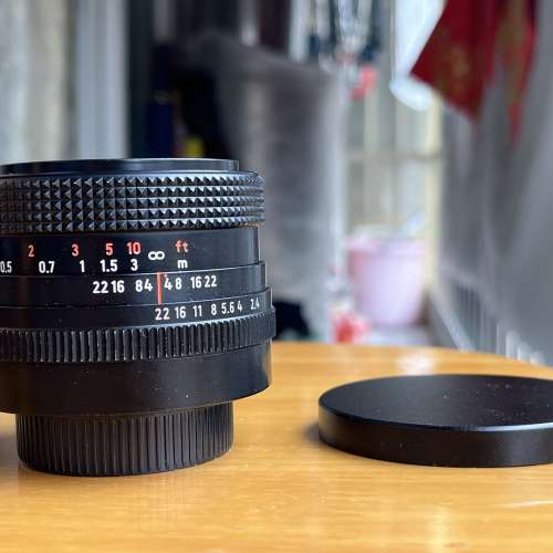 東蔡 35mm f/2.4 M42-mount