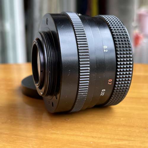 東蔡 35mm f/2.4 M42-mount